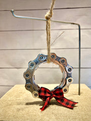 Chain Link Ornament
